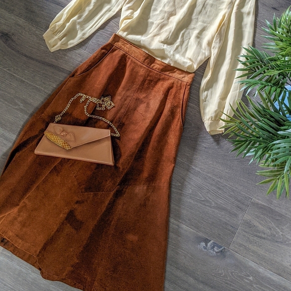 Vintage Suede Skirt - Picture 1 of 3